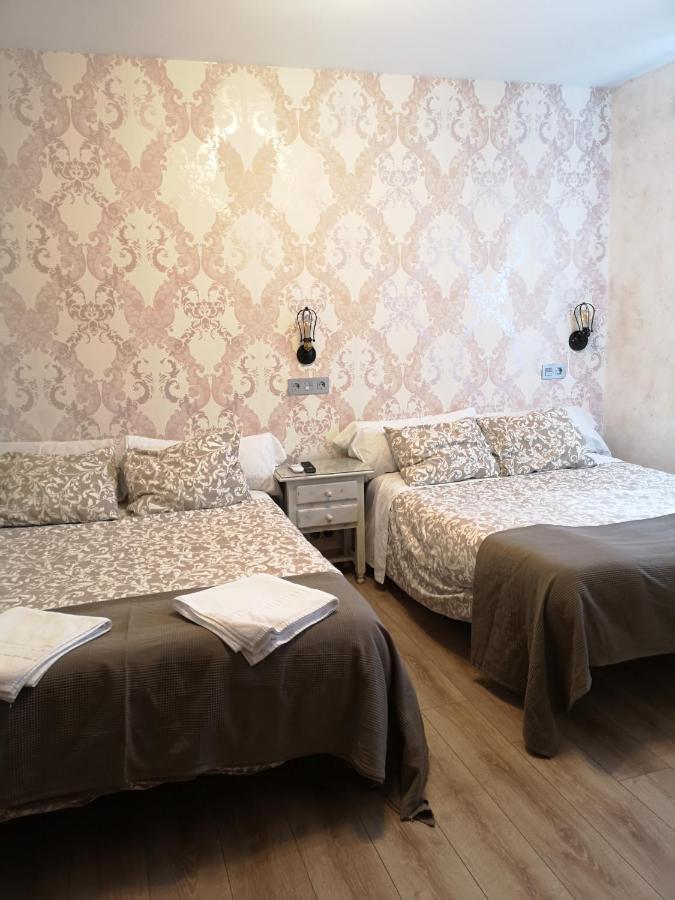 Hostal Juan Bravo Segovia Eksteriør bilde