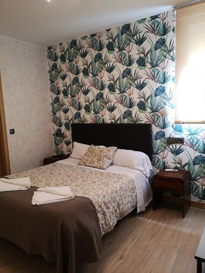 Hostal Juan Bravo Segovia Eksteriør bilde