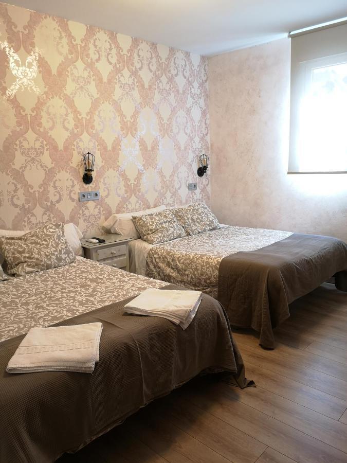 Hostal Juan Bravo Segovia Eksteriør bilde