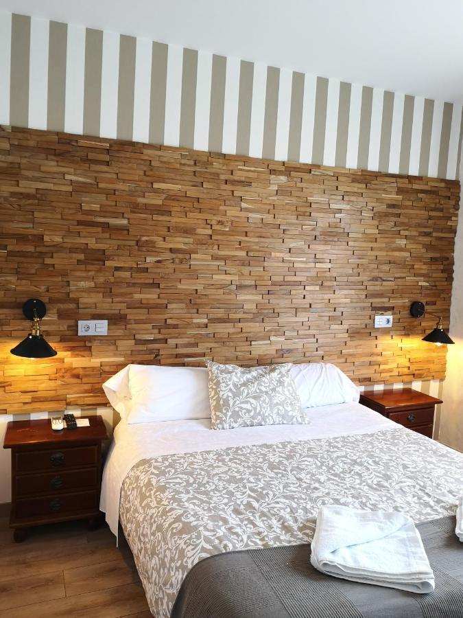 Hostal Juan Bravo Segovia Eksteriør bilde