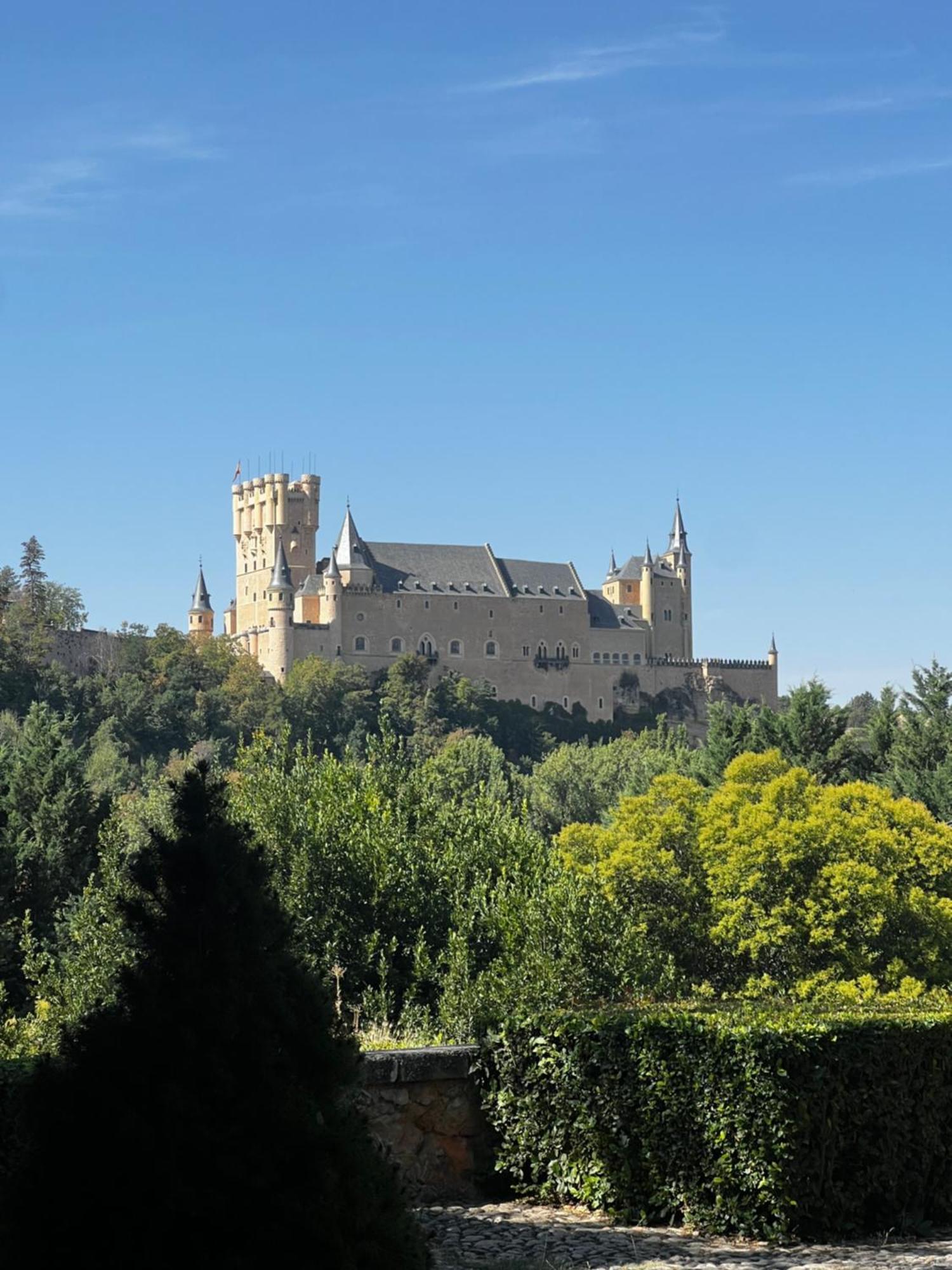 Hostal Juan Bravo Segovia Eksteriør bilde
